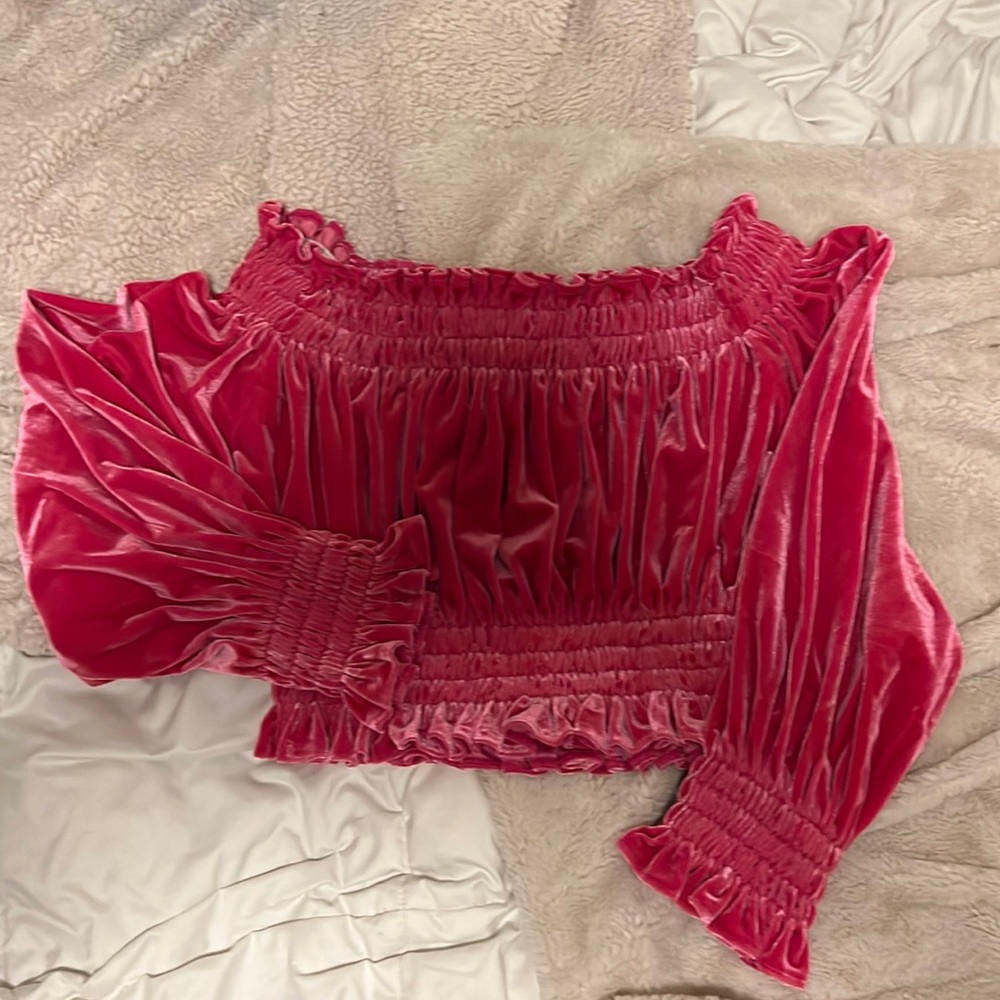 Norma Kamari Barbie pink off the shoulder velvet blouse